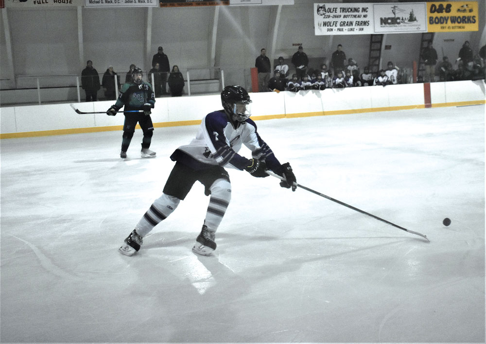 Braves shut out North Stars 80 at Bottineau Arena News, Sports, Jobs